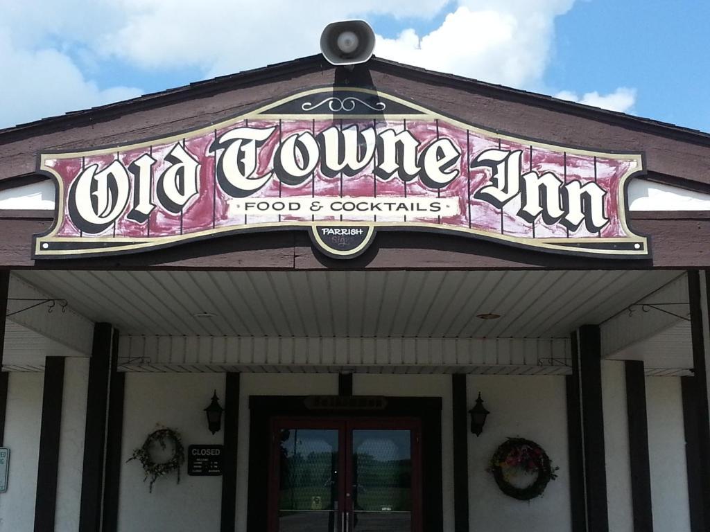 Old Towne Motel Westby Ngoại thất bức ảnh